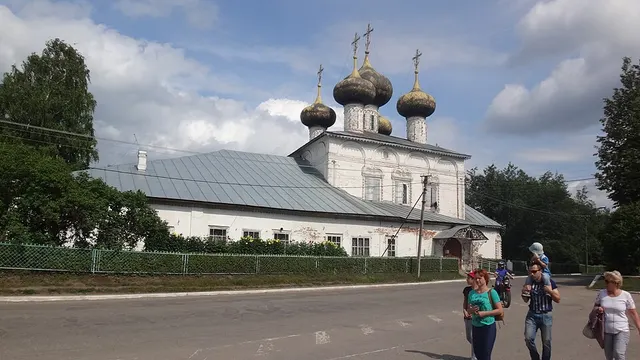 Санкт-Петербург — Устюжна